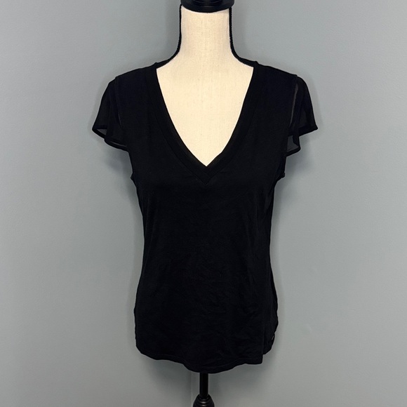 Tommy Hilfiger Women’s Black V-Neck Cap Sleeve Top Sz M - Picture 1 of 6